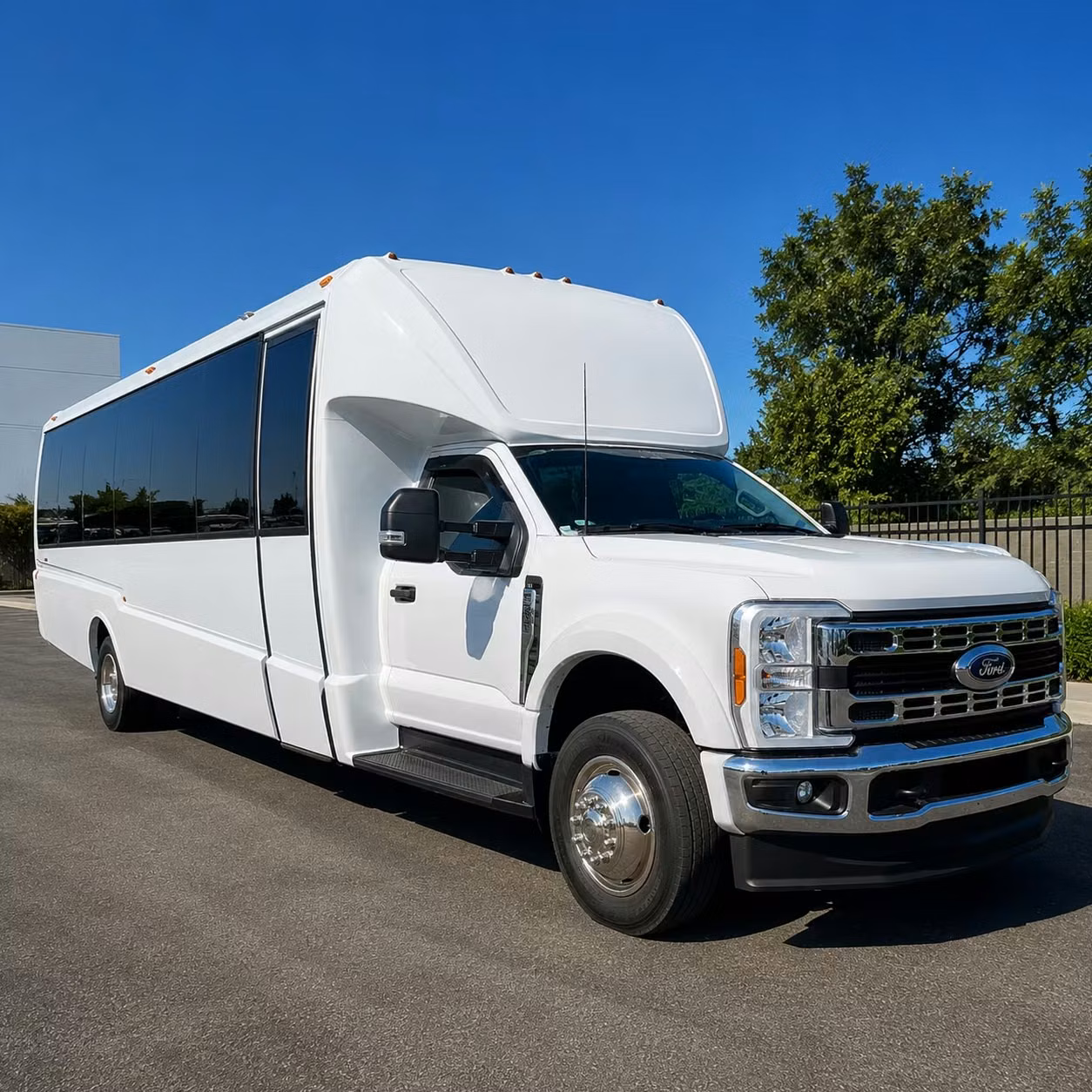 15 passenger minibus