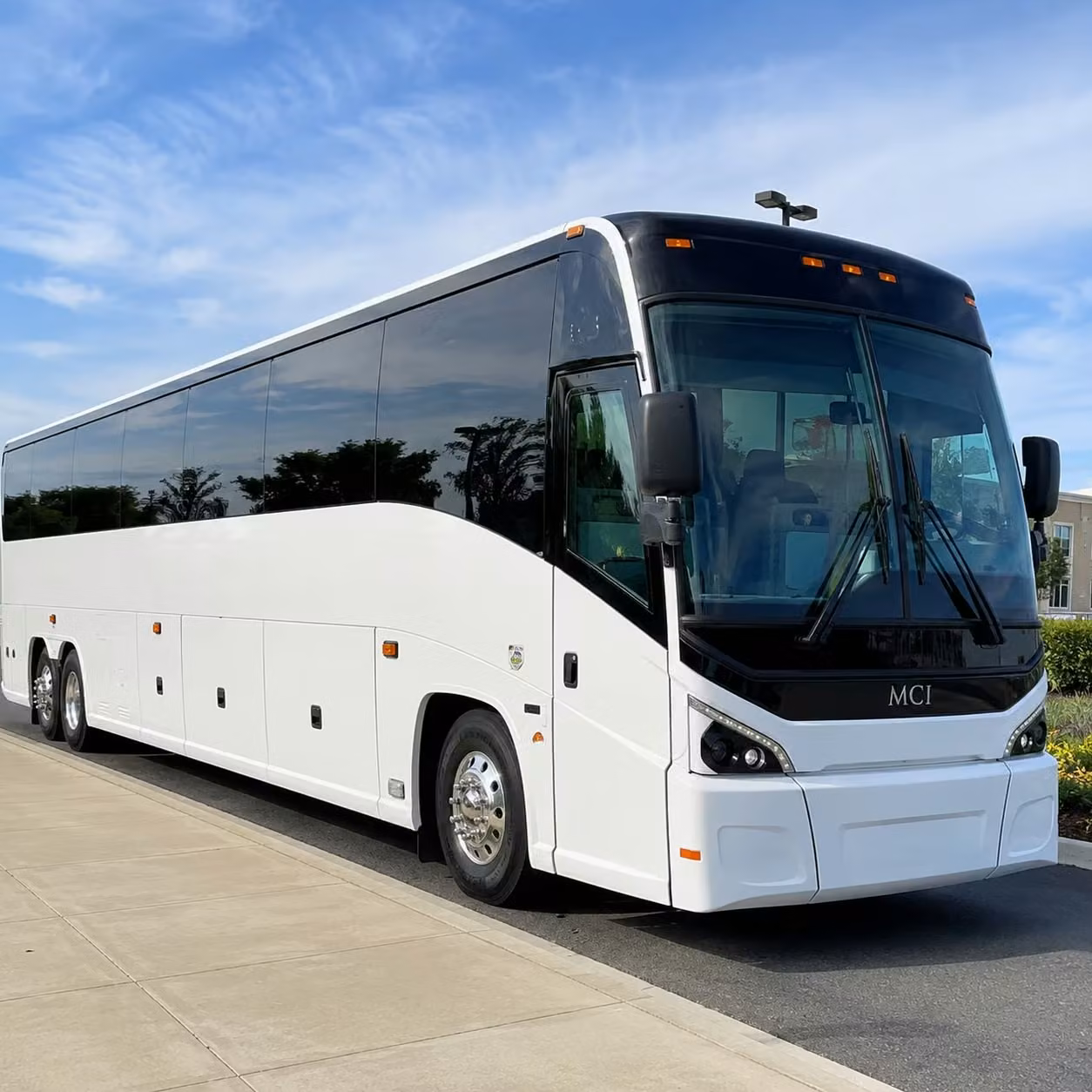 long distance transportation for new orleans groups traveling to festivals sporting events and special occasions