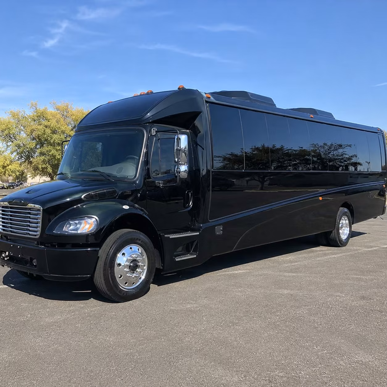 new orleans 35 passenger minibus rental