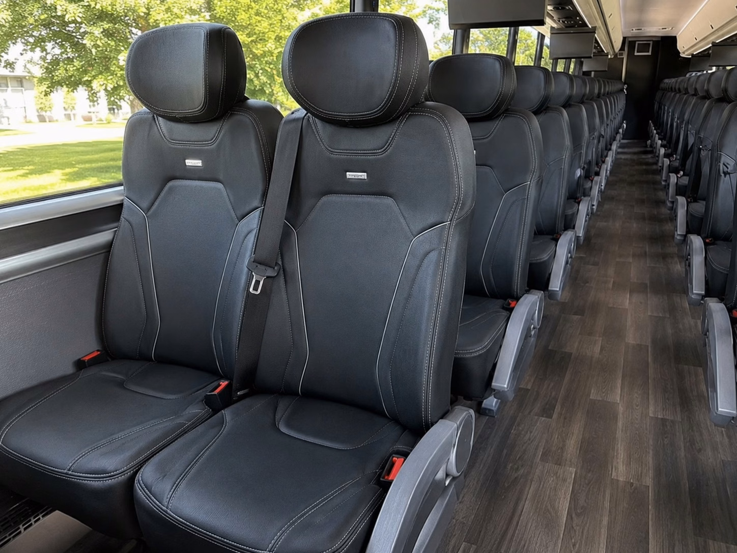 pelicans and smoothie king center sporting event transportation in new orleans
