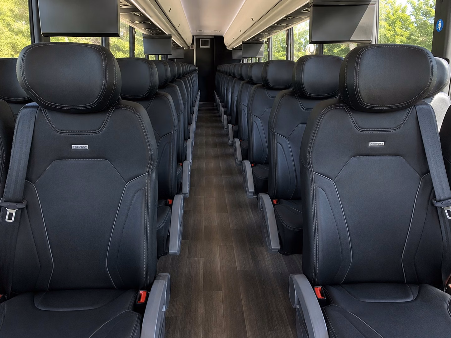 tailgate party bus rentals and fan group transportation in new orleans